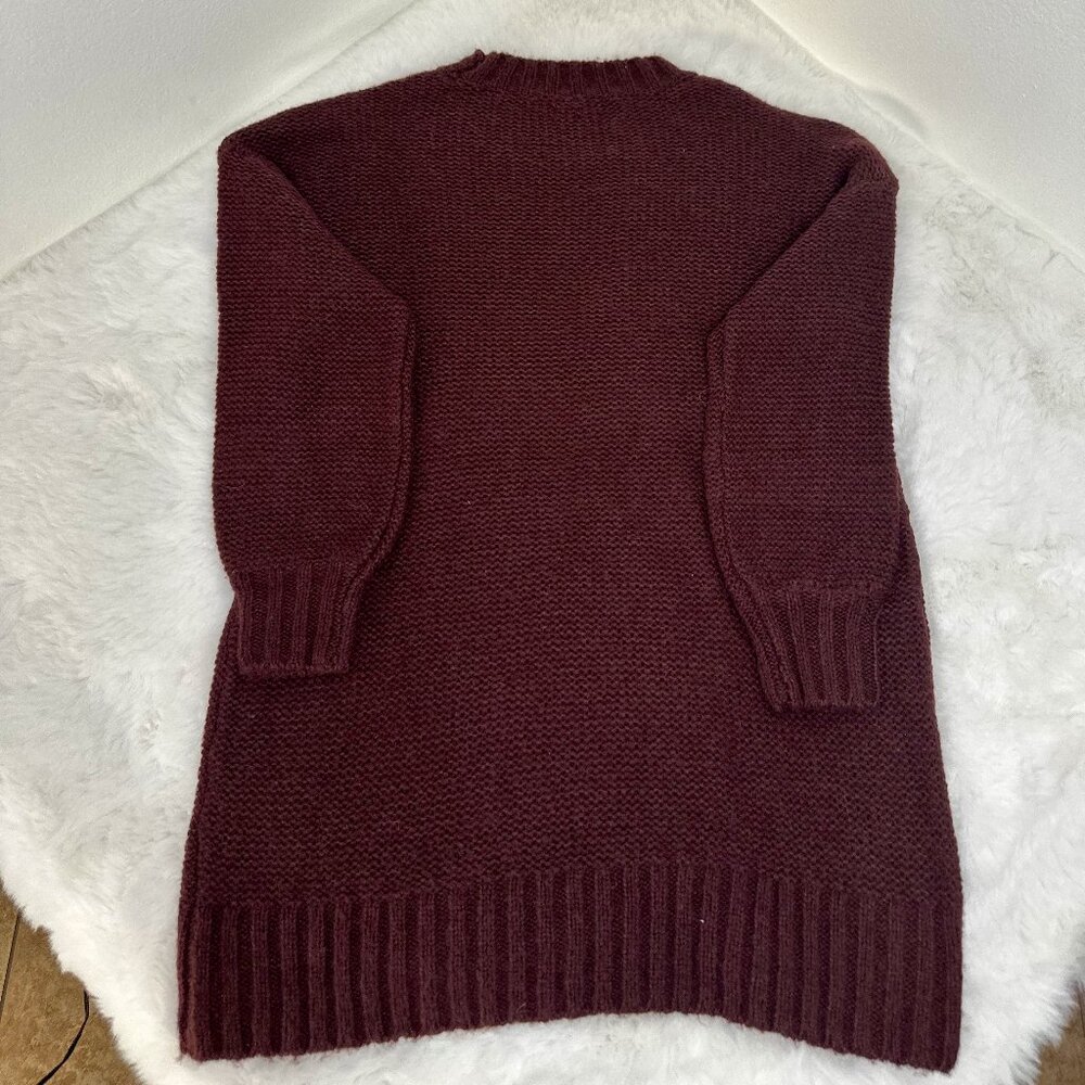Aerie Women’s Burgundy Cable-Knit Sweater - Picture 7 of 9